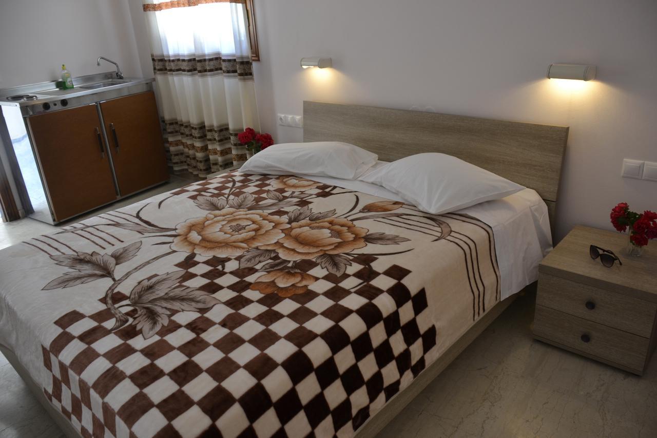 Geroulis Stefanos Studios Vasiliki Dış mekan fotoğraf