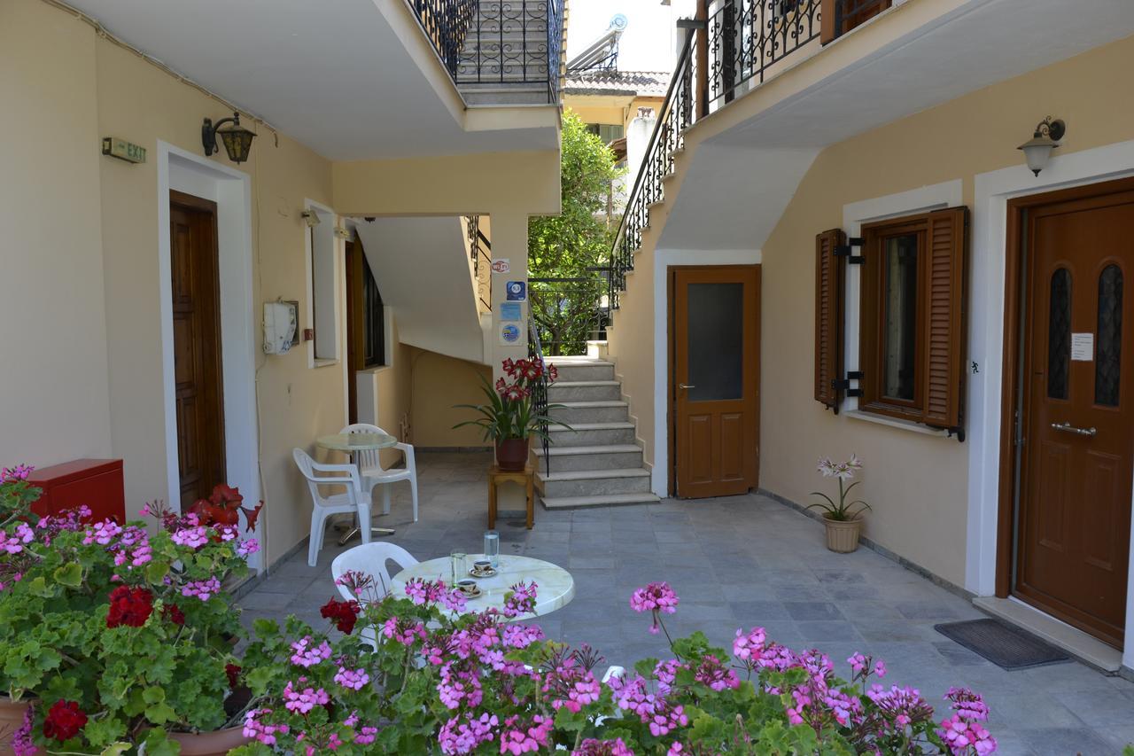 Geroulis Stefanos Studios Vasiliki Dış mekan fotoğraf