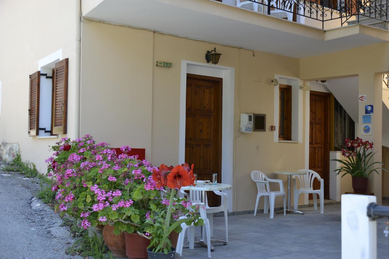 Geroulis Stefanos Studios Vasiliki Dış mekan fotoğraf